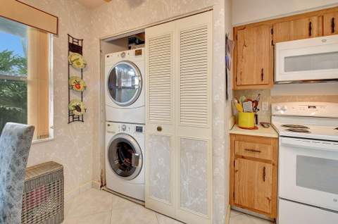 14773 Cumberland Drive #102 D, Delray Beach FL - photo 8 of 39