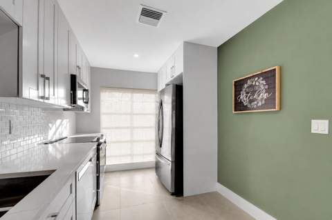 13602 Via Flora #Apt C, Delray Beach FL - photo 9 of 25