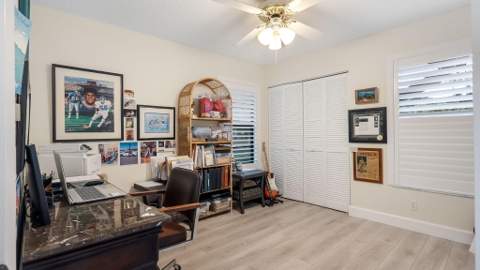 6353 Royal Manor Circle, Delray Beach FL - photo 24 of 32