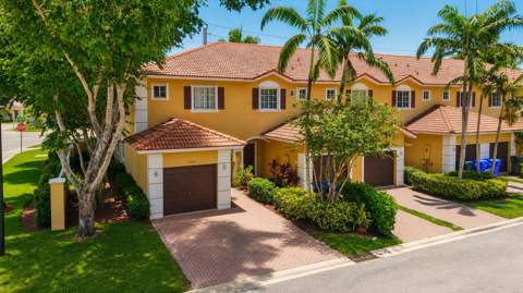 1702 SW 81st Terrace, North Lauderdale FL - photo 15 of 20