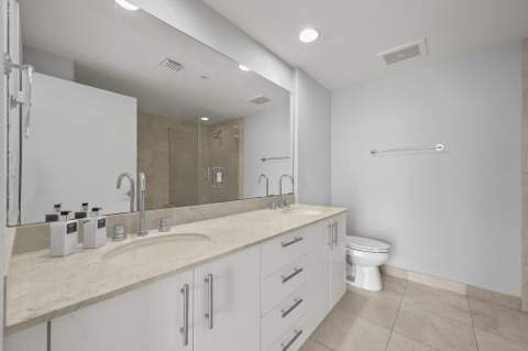 550 Okeechobee Boulevard #1609, West Palm Beach FL - photo 23 of 56