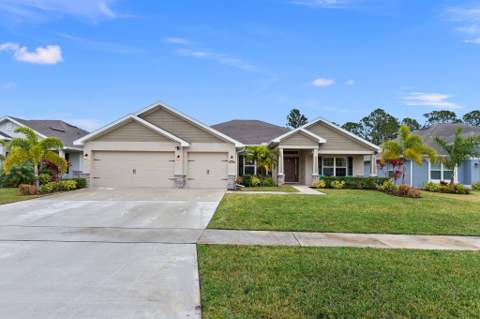 8324 Amalfi Circle, Fort Pierce FL - photo 7 of 65