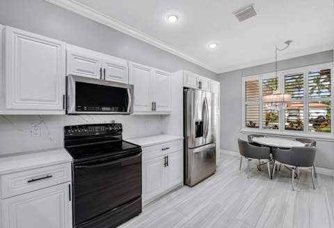 9636 Crescent View Drive, Boynton Beach FL - photo 13 of 74
