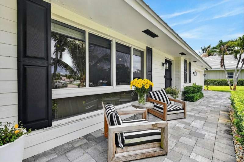 3 bedroom Single Family Residence at 46 DOGWOOD Ridge, TEQUESTA PINES, Tequesta — photo 2