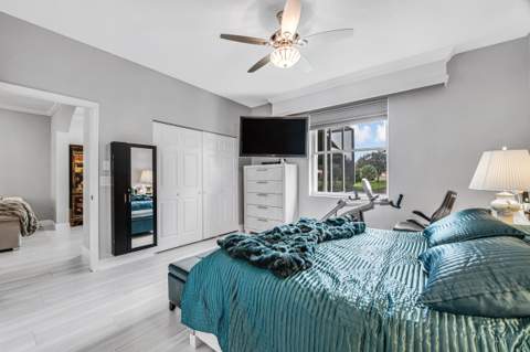 9636 Crescent View Drive, Boynton Beach FL - photo 19 of 74
