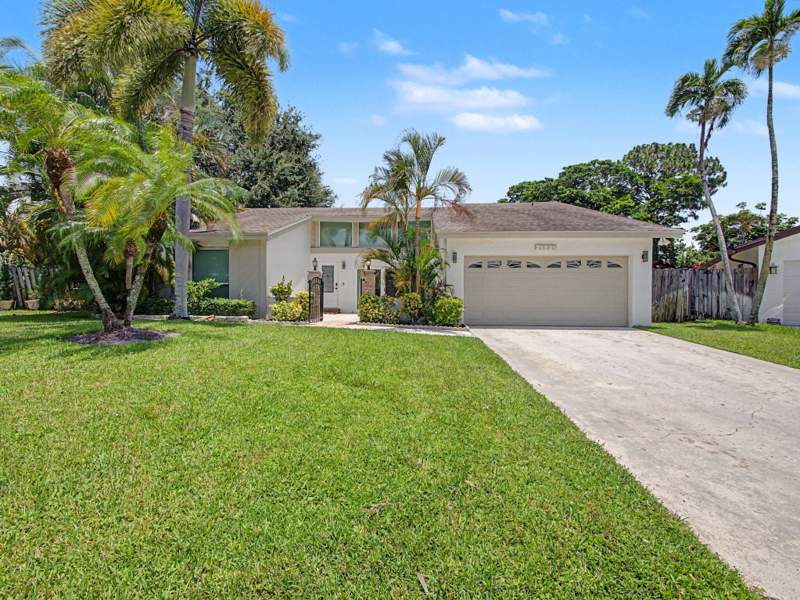 3 bedroom Single Family Residence at 21521 Sassafras Road, Amberwoods Of Boca 2nd Add, Boca Raton — photo 2