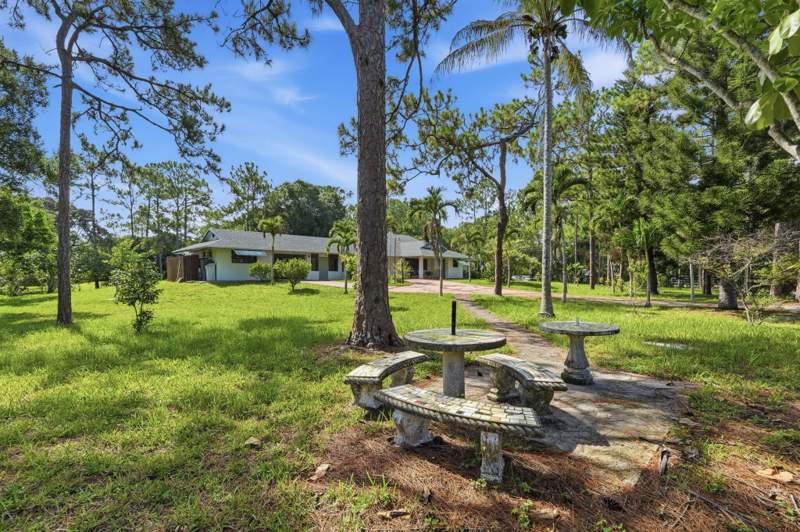 4 bedroom Single Family Residence at 16476 107th Drive, Jupiter Farms, Jupiter Farms — photo 2