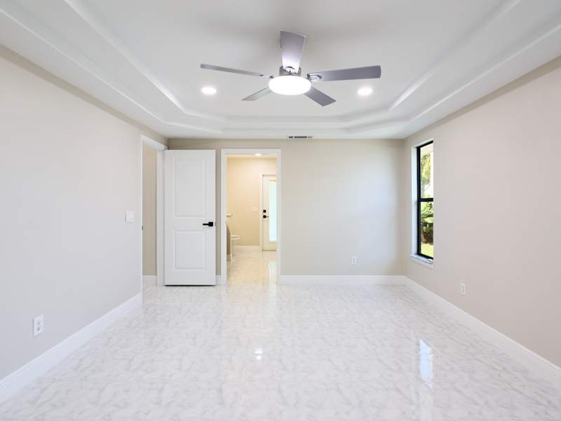 3 bedroom Single Family Residence at 672 SW Ewing Avenue, Port St Lucie, Port St. Lucie — photo 5