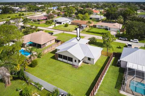 672 SW Ewing Avenue, Port St. Lucie FL - photo 22 of 25