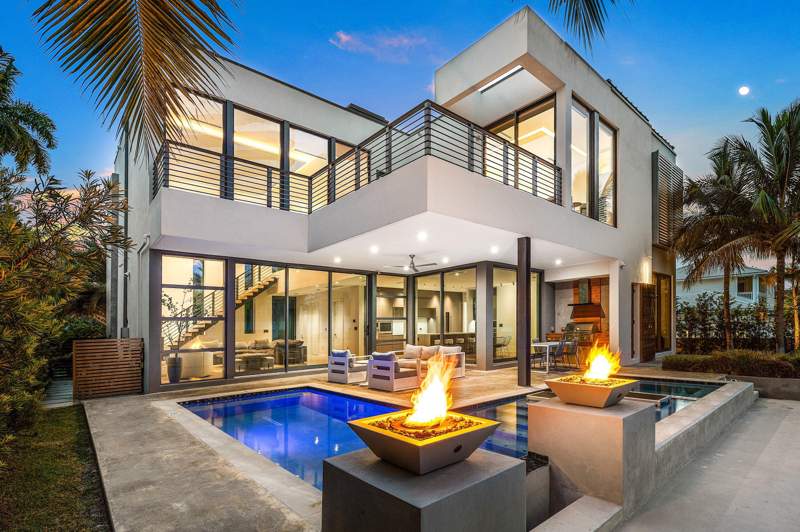 5 bedroom Single Family Residence at 1650 E Terra Mar Drive, Terra Mar Island Estates, Lauderdale-By-The-Sea — photo 2