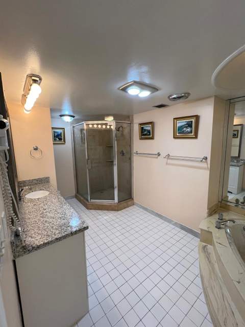 1865 S Ocean Drive #17h, Hallandale Beach FL - photo 6 of 23