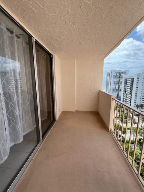 1865 S Ocean Drive #17h, Hallandale Beach FL - photo 12 of 23