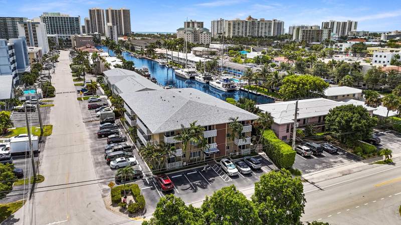 1 bedroom Condominium at 3220 Bayview Drive #202, Pier 41 Condo, Fort Lauderdale — photo 2