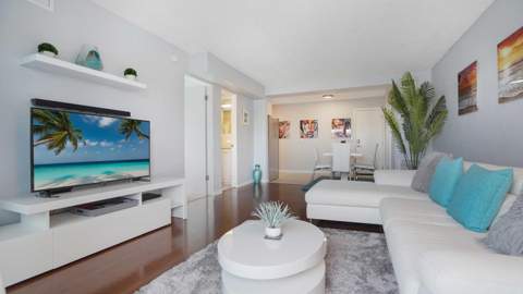3220 Bayview Drive #202, Fort Lauderdale FL - photo 10 of 21