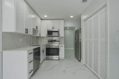 1114 Johnson Street, Hollywood FL - photo 8 of 20