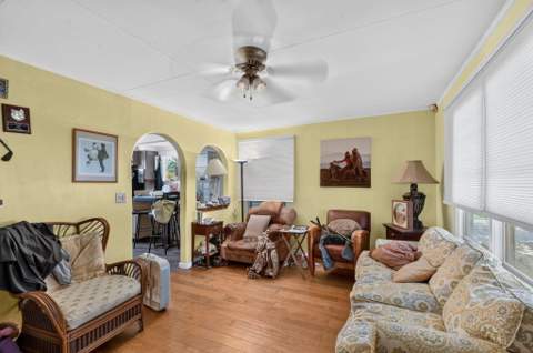 6901 Garden Avenue, West Palm Beach FL - photo 7 of 41