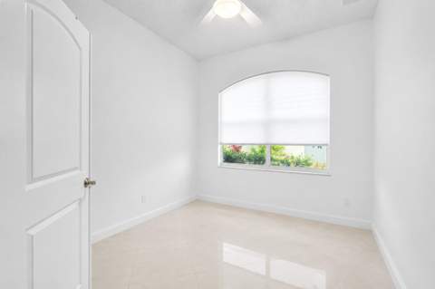 8914 Brittany Lakes Drive, Boynton Beach FL - photo 18 of 50