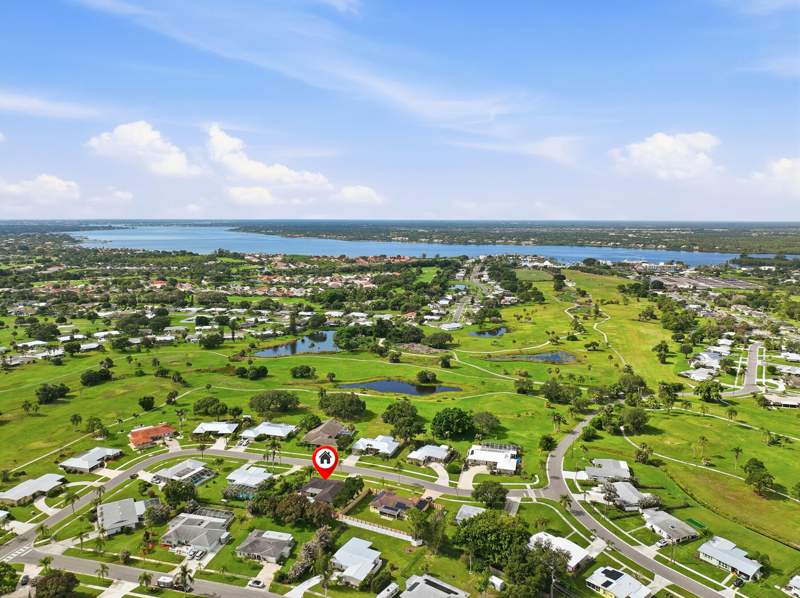 4 bedroom Single Family Residence at 2970 SE San Jeronimo Road, South Port St Lucie Unit 9, Port St. Lucie — photo 3