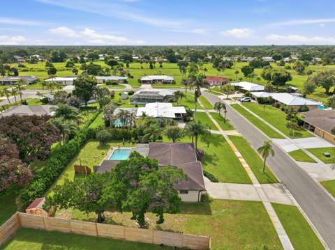 2970 SE San Jeronimo Road, Port St. Lucie FL - photo 7 of 39