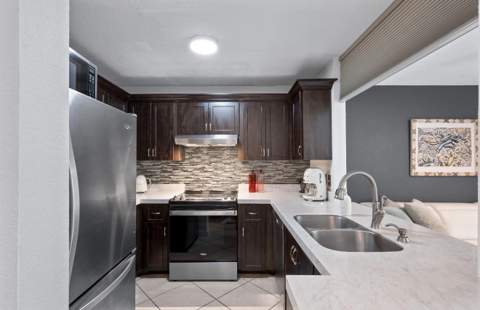 3900 NE 18th Avenue #13C, Oakland Park FL - photo 6 of 35