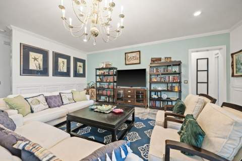 984 Sterling Pine Place, Loxahatchee FL - photo 10 of 60