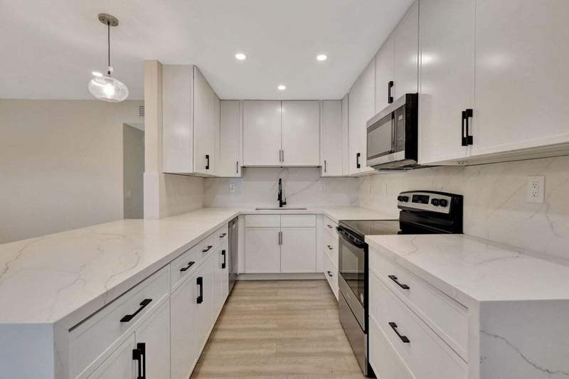 2 bedroom Condominium at 802 Burgundy Q, Kings Point , Delray Beach — photo 3