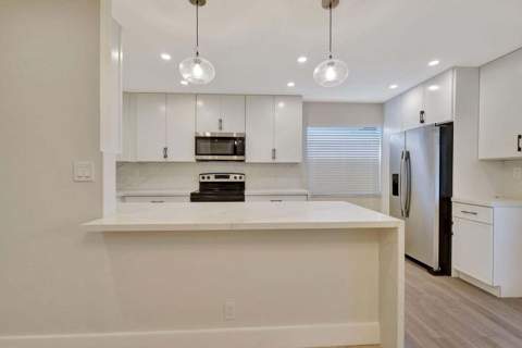 802 Burgundy Q, Delray Beach FL - photo 10 of 55