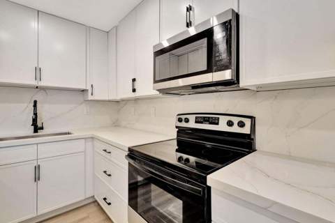 802 Burgundy Q, Delray Beach FL - photo 11 of 55