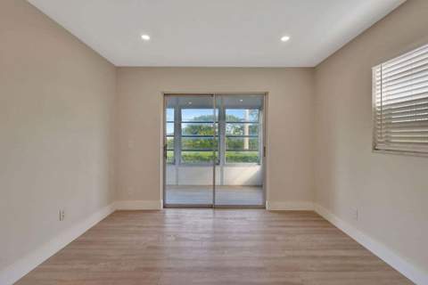 802 Burgundy Q, Delray Beach FL - photo 22 of 55