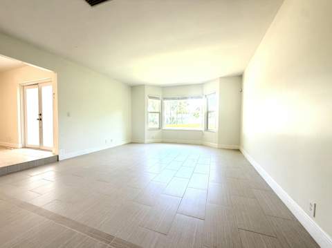 2648 NE 9th Street, Pompano Beach FL - photo 7 of 15