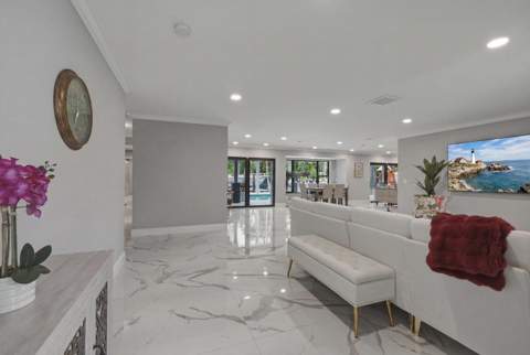 2587 SW 30TH Avenue, Fort Lauderdale FL - photo 8 of 59
