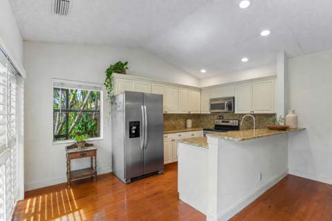 11220 NW 45th Street, Coral Springs FL - photo 13 of 43