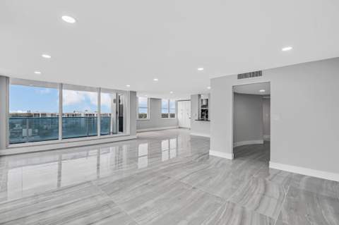 2751 S Ocean Drive #1008, Hollywood FL - photo 12 of 61