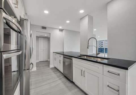 2751 S Ocean Drive #1008, Hollywood FL - photo 23 of 61