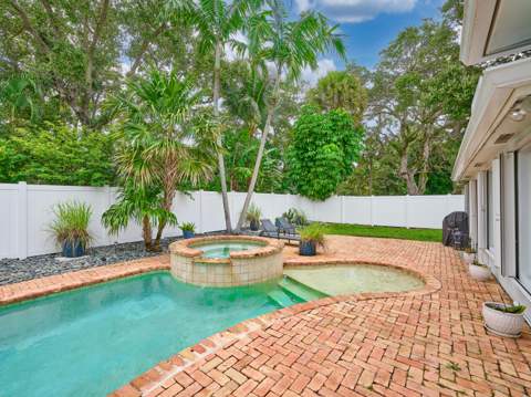 683 SW 2nd Street, Boca Raton FL - photo 13 of 48