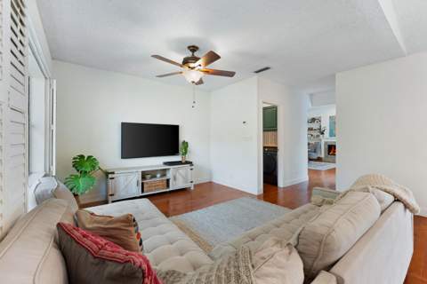 11220 NW 45th Street, Coral Springs FL - photo 10 of 43