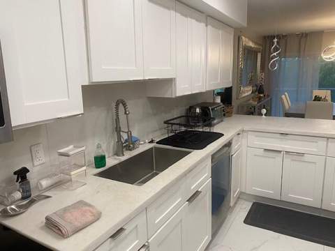 300 Diplomat Parkway #307, Hallandale Beach FL - photo 11 of 17