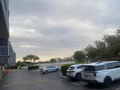 300 Diplomat Parkway #307, Hallandale Beach FL - photo 17 of 17