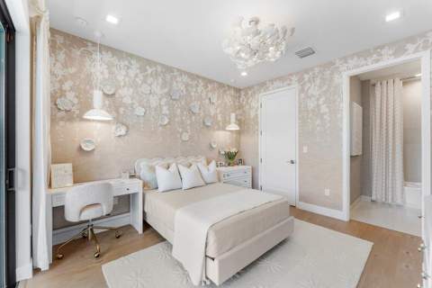 531 41st Street, West Palm Beach FL - photo 17 of 32