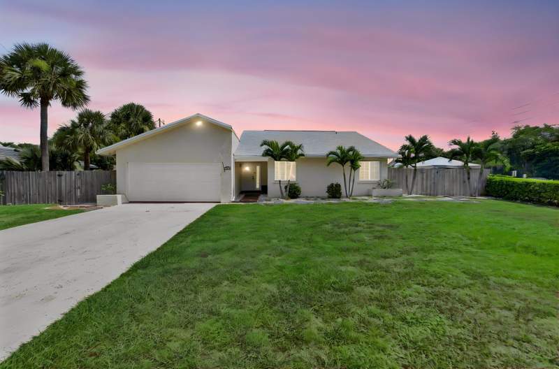 3 bedroom Single Family Residence at 4517 Palm Ridge Boulevard, Golf Club Est, Delray Beach — photo 3