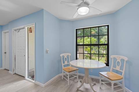 471 Ashwood Place, Boca Raton FL - photo 8 of 42