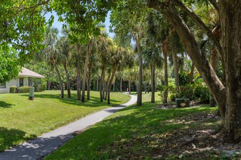 471 Ashwood Place, Boca Raton FL - photo 19 of 42