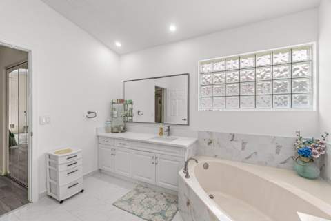 12185 Castle Pines Road, Boynton Beach FL - photo 22 of 31