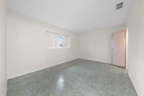 2638 Gately Drive #45, West Palm Beach FL - photo 7 of 16