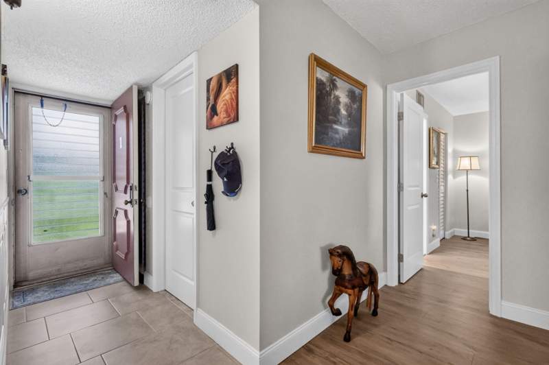 1 bedroom Condominium at 709 Lori Drive #211, Lakeside Village Condo 9, Palm Springs — photo 5