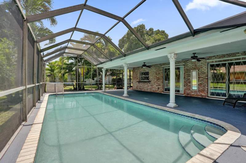 4 bedroom Single Family Residence at 3145 NW 116th Avenue, Coral Springs Country Club, Coral Springs — photo 4