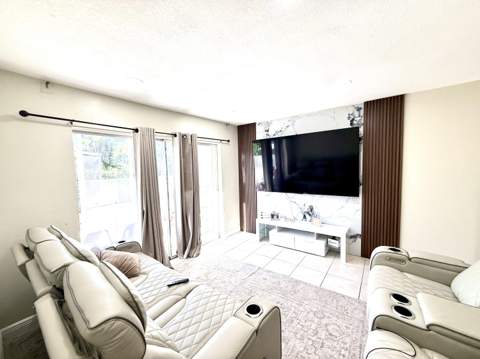 1421 NW 45th Street #2, Deerfield Beach FL - photo 7 of 30
