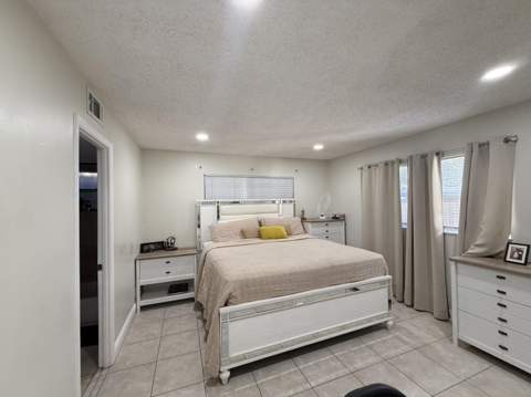 1421 NW 45th Street #2, Deerfield Beach FL - photo 11 of 30