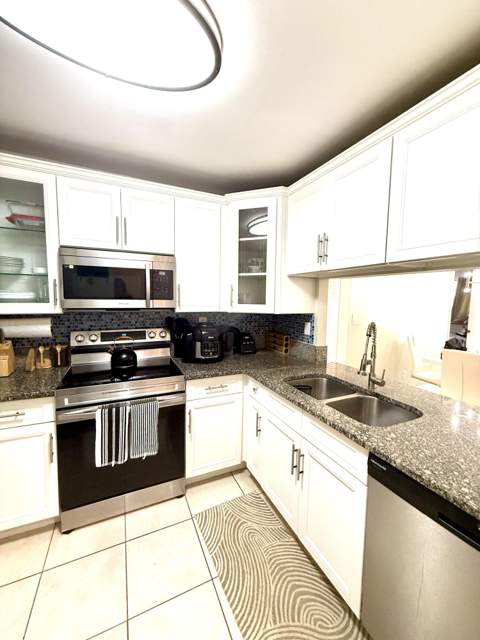 1421 NW 45th Street #2, Deerfield Beach FL - photo 19 of 30