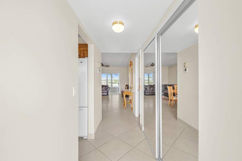 2 bedroom Condominium at 601 NW 76th Terrace #206, Oriole Gardens Two, Margate — photo 2